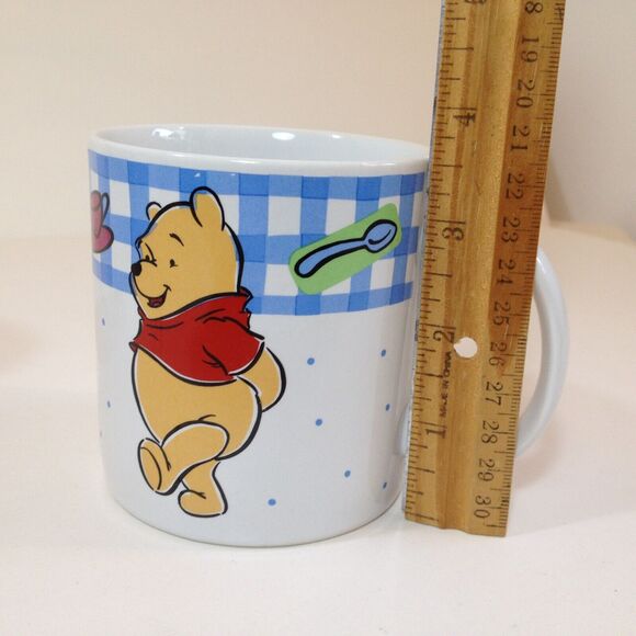 Vintage Disney Winnie The Pooh Mug with Pooh  1997 Sakura - Picture 8 of 9